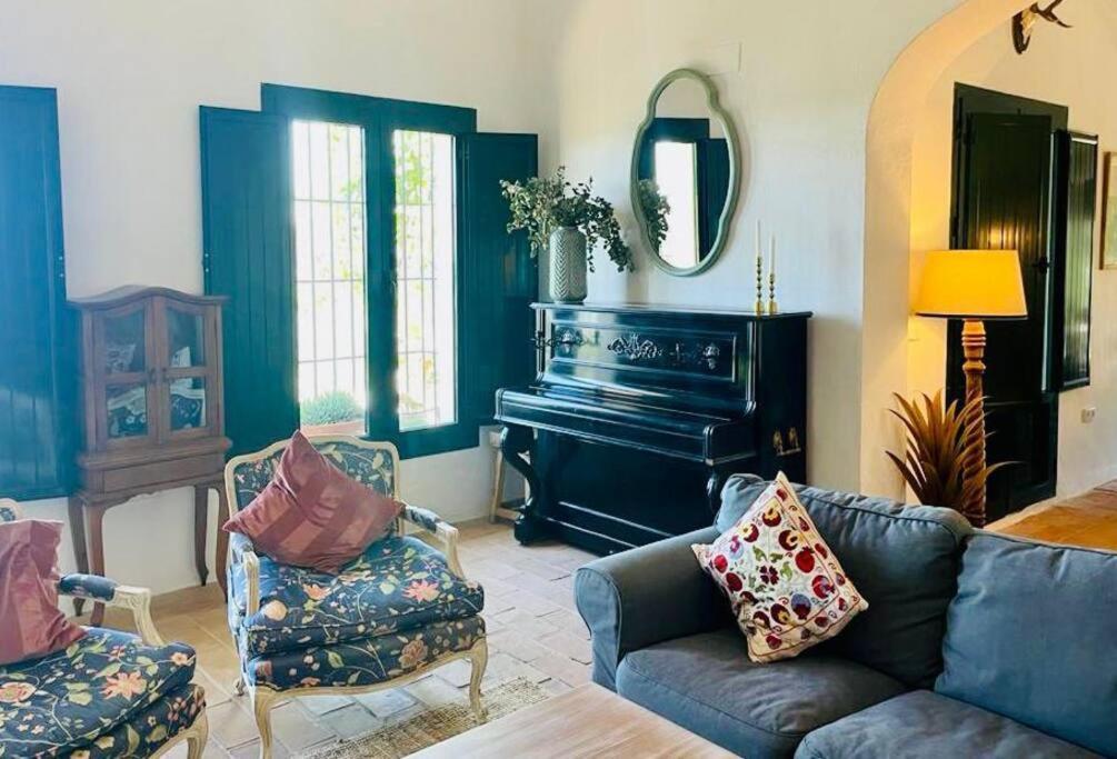 Villa Lavanda By Epoca Suites ال كاستيو دي لاس جوارداس المظهر الخارجي الصورة